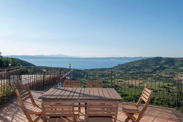 Casa Vacanze Montedoro 몬테피아스콘 외부 사진