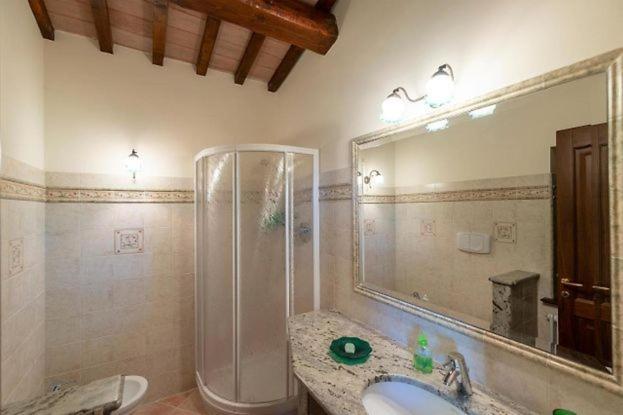 Casa Vacanze Montedoro 몬테피아스콘 외부 사진