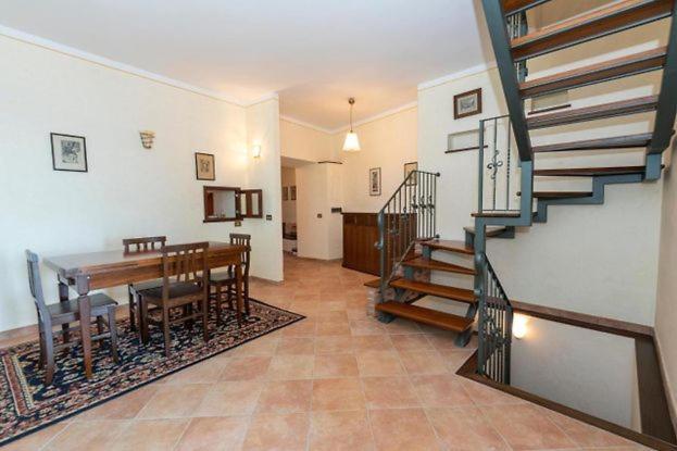 Casa Vacanze Montedoro 몬테피아스콘 외부 사진